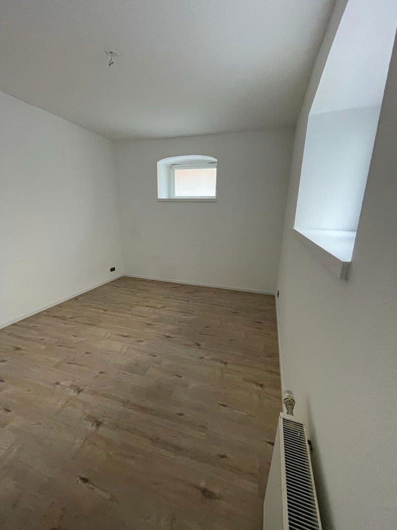 Pronájem bytu 2+1 59 m², Schiersteiner Straße 8, Wiesbaden, Hessen Pronájem bytu 2+1 59 m², Schiersteiner Straße 8, Wiesbaden, Hessen