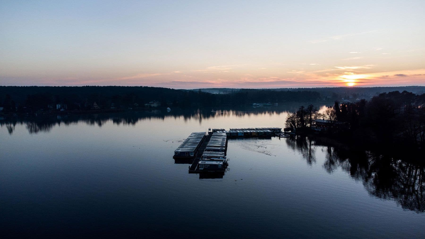 Prodej pozemku 736 m², Parkallee 26, Königs Wusterhausen, Braniborsko Prodej pozemku 736 m², Parkallee 26, Königs Wusterhausen, Braniborsko