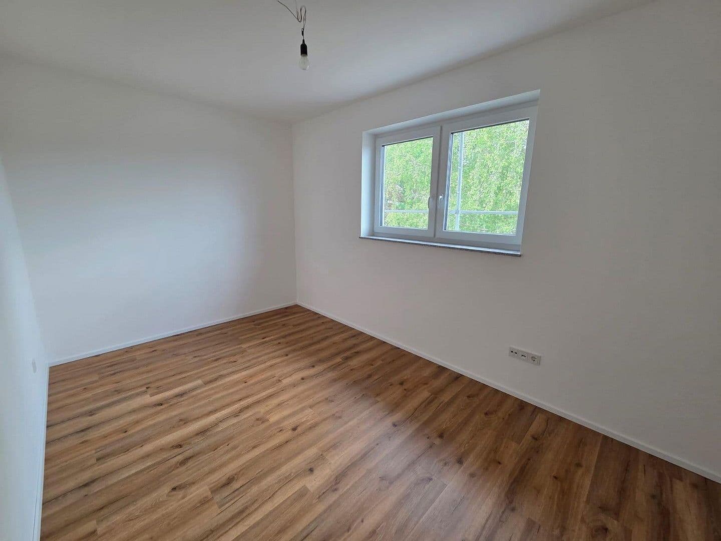 Pronájem bytu 2+1 65 m², Am Guldenbach 60a-60b, Rheinböllen, Porýní-Falc Pronájem bytu 2+1 65 m², Am Guldenbach 60a-60b, Rheinböllen, Porýní-Falc