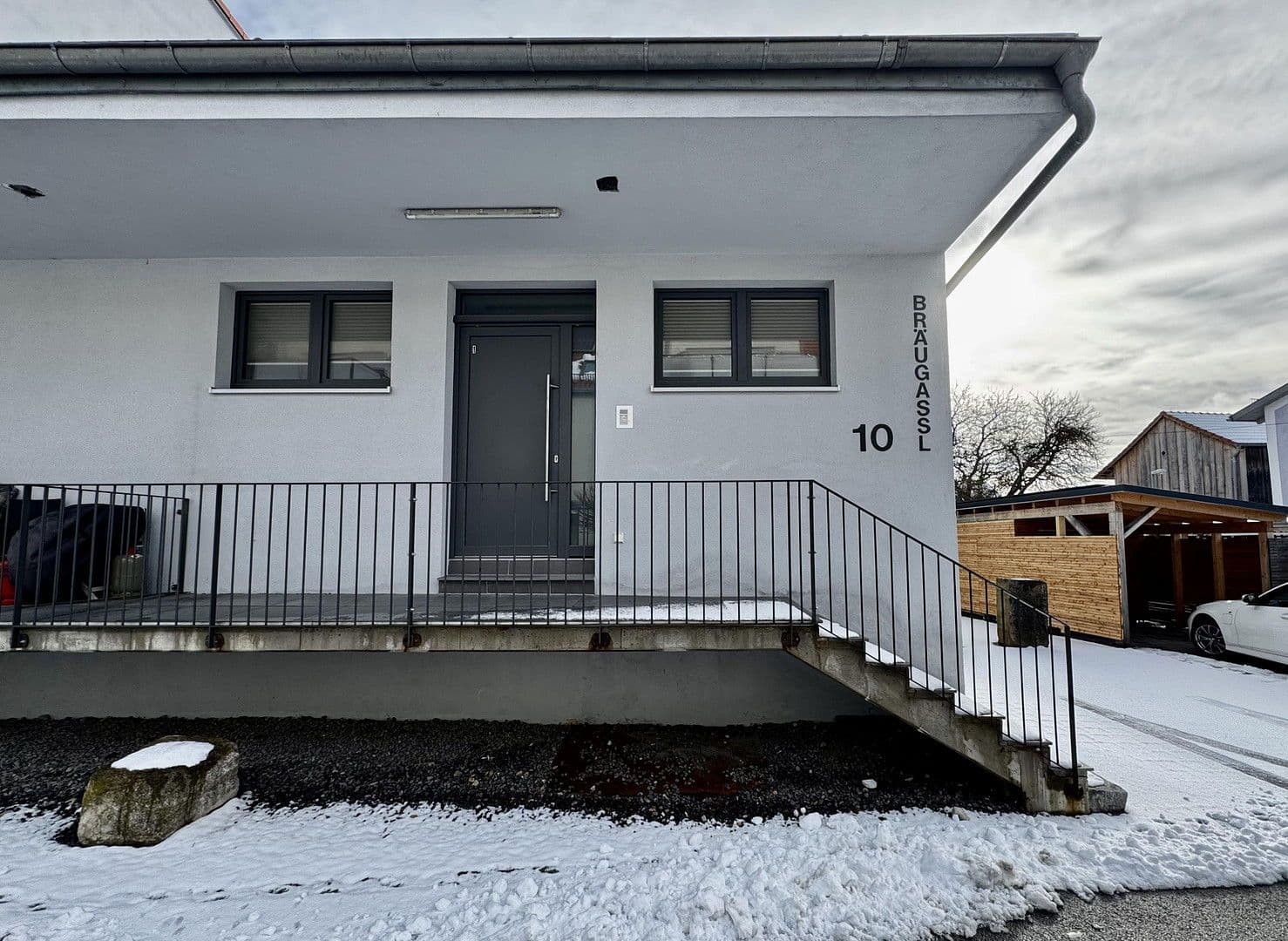 Pronájem bytu 3+1 90 m², Bräugaßl 10, Hemau, Bavorsko Pronájem bytu 3+1 90 m², Bräugaßl 10, Hemau, Bavorsko