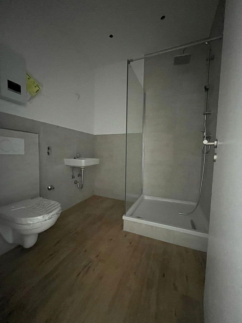 Pronájem bytu 3+1 65 m², Alter Deutscher Ring 35, Krefeld, Severní Porýní-Vestfálsko Pronájem bytu 3+1 65 m², Alter Deutscher Ring 35, Krefeld, Severní Porýní-Vestfálsko