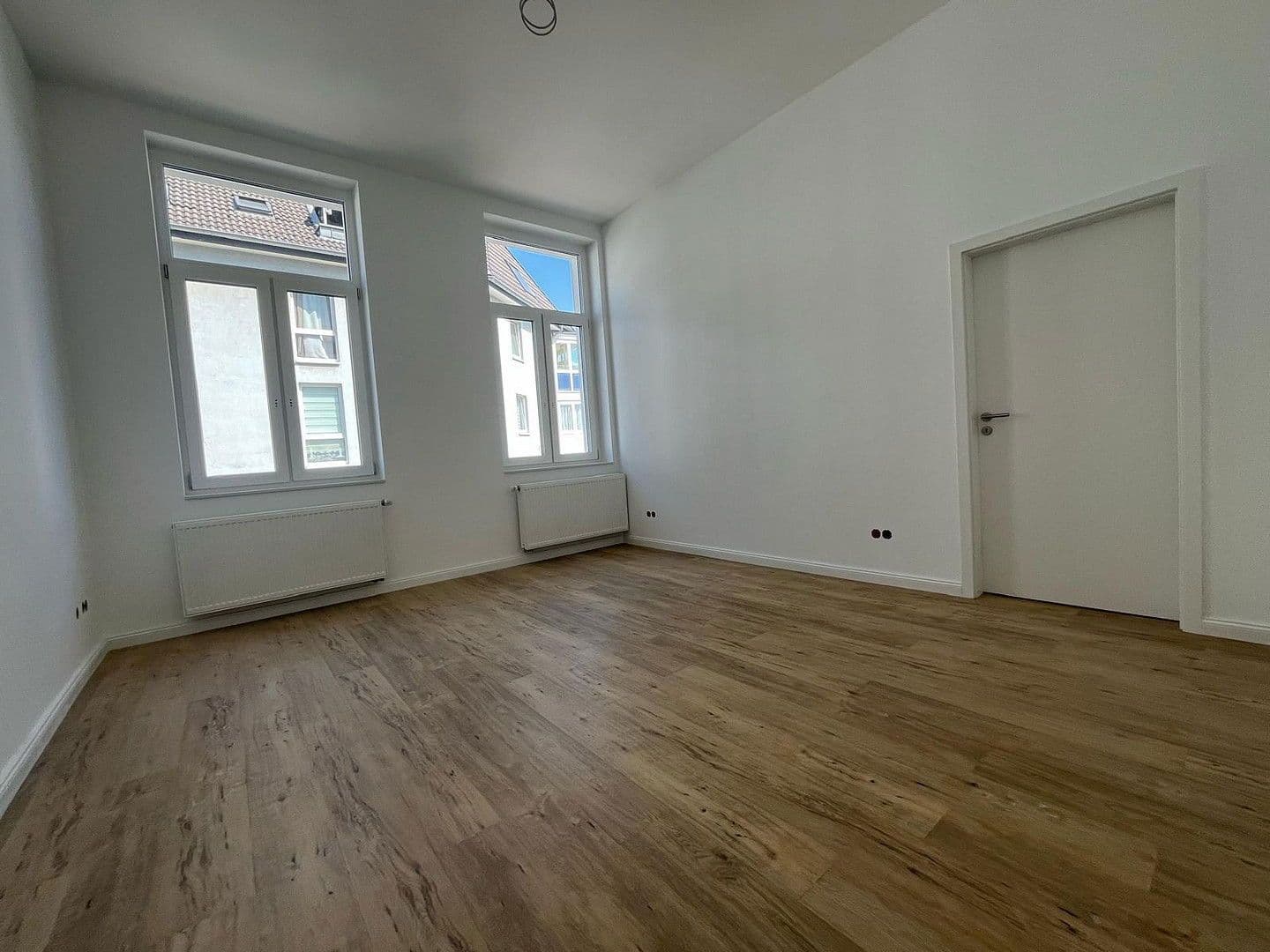 Pronájem bytu 3+1 65 m², Alter Deutscher Ring 35, Krefeld, Severní Porýní-Vestfálsko Pronájem bytu 3+1 65 m², Alter Deutscher Ring 35, Krefeld, Severní Porýní-Vestfálsko