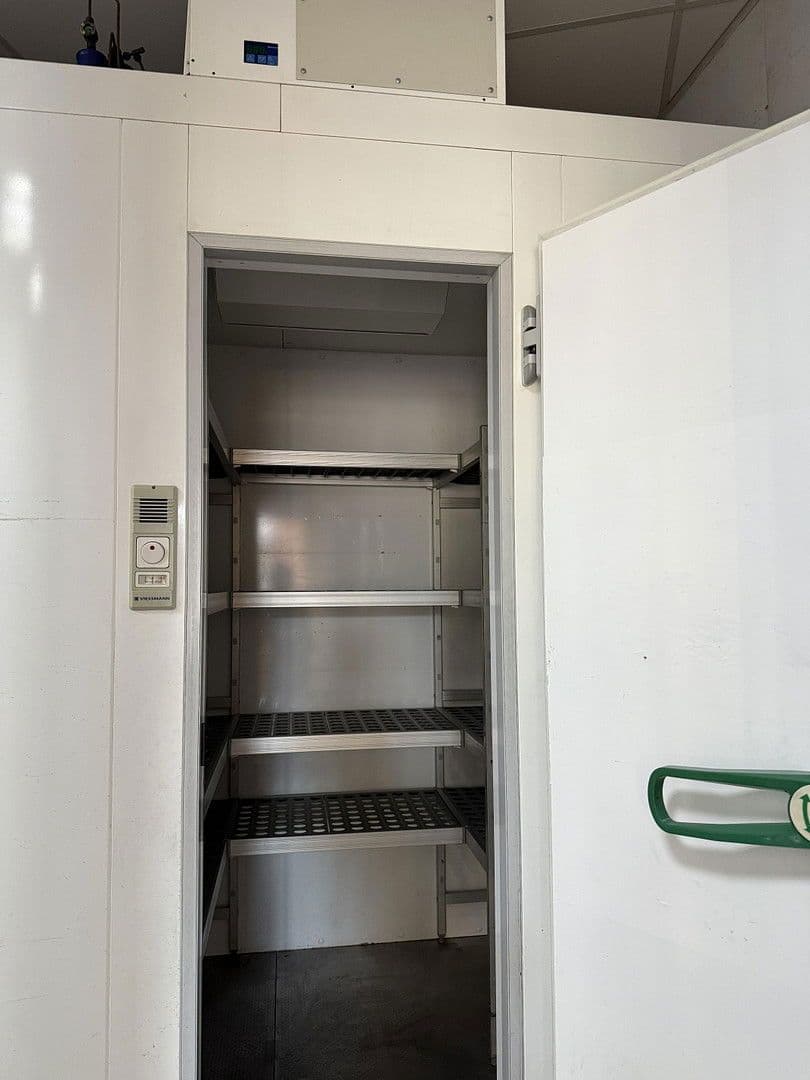 Pronájem nebytového prostoru 128 m², Berliner Platz 1, ludwigshafen, Porýní-Falc Pronájem nebytového prostoru 128 m², Berliner Platz 1, ludwigshafen, Porýní-Falc