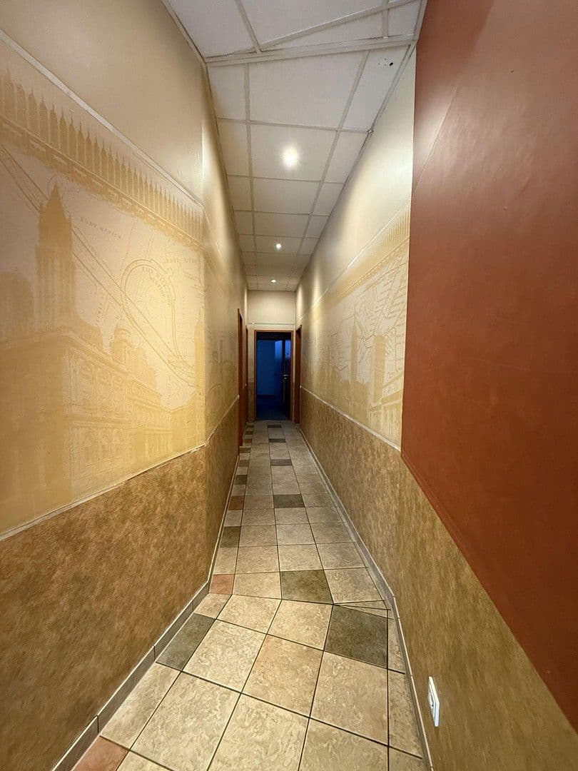 Pronájem nebytového prostoru 128 m², Berliner Platz 1, ludwigshafen, Porýní-Falc Pronájem nebytového prostoru 128 m², Berliner Platz 1, ludwigshafen, Porýní-Falc