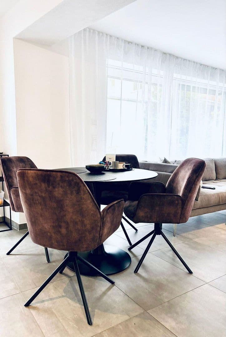 Prodej bytu 3+1 103 m², Kempten (Allgäu), Bavorsko Prodej bytu 3+1 103 m², Kempten (Allgäu), Bavorsko