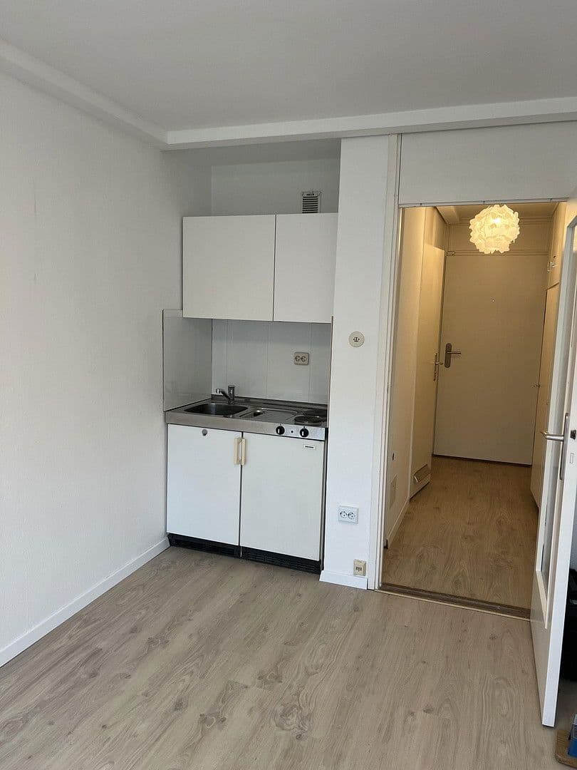 Prodej bytu 1+1 21 m², Türkenstraße, München, Bavorsko Prodej bytu 1+1 21 m², Türkenstraße, München, Bavorsko