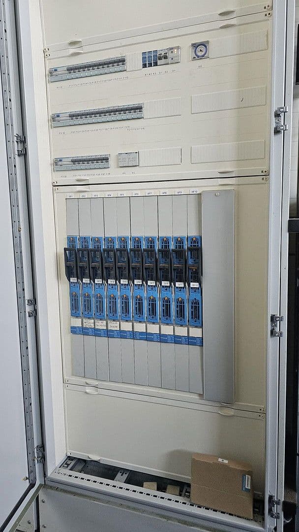 Prodej nebytového prostoru 2.800 m², Bremen, Bremen Prodej nebytového prostoru 2.800 m², Bremen, Bremen