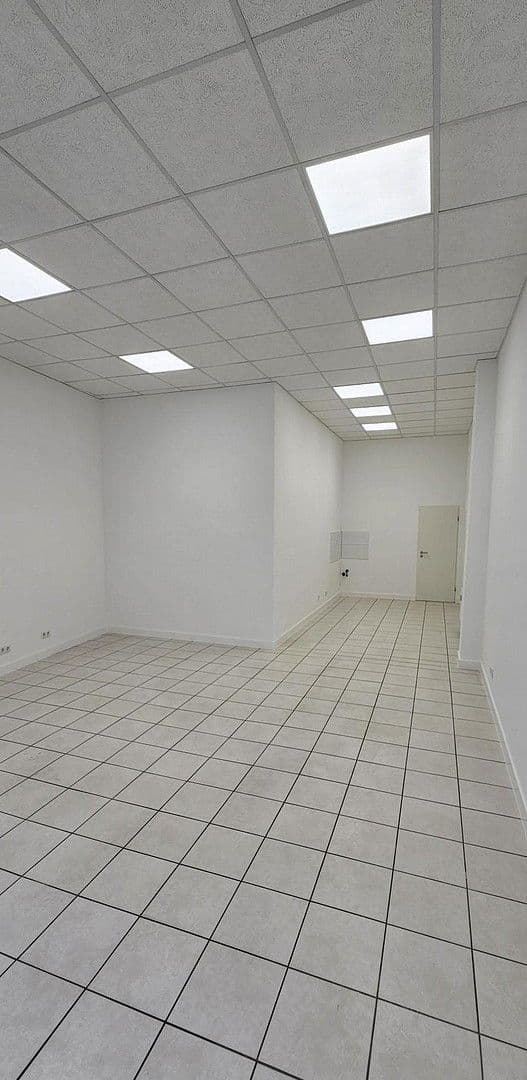 Pronájem nebytového prostoru 45 m², Ratingen, Severní Porýní-Vestfálsko Pronájem nebytového prostoru 45 m², Ratingen, Severní Porýní-Vestfálsko