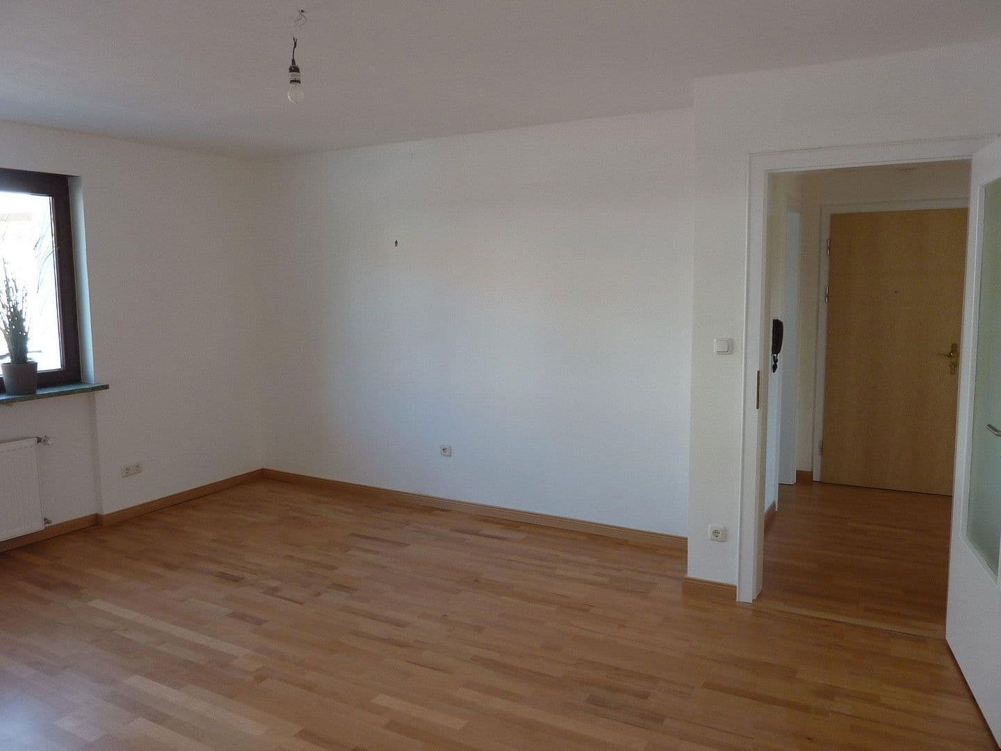 Pronájem bytu 2+1 68 m², Taunusstein, Hessen Pronájem bytu 2+1 68 m², Taunusstein, Hessen