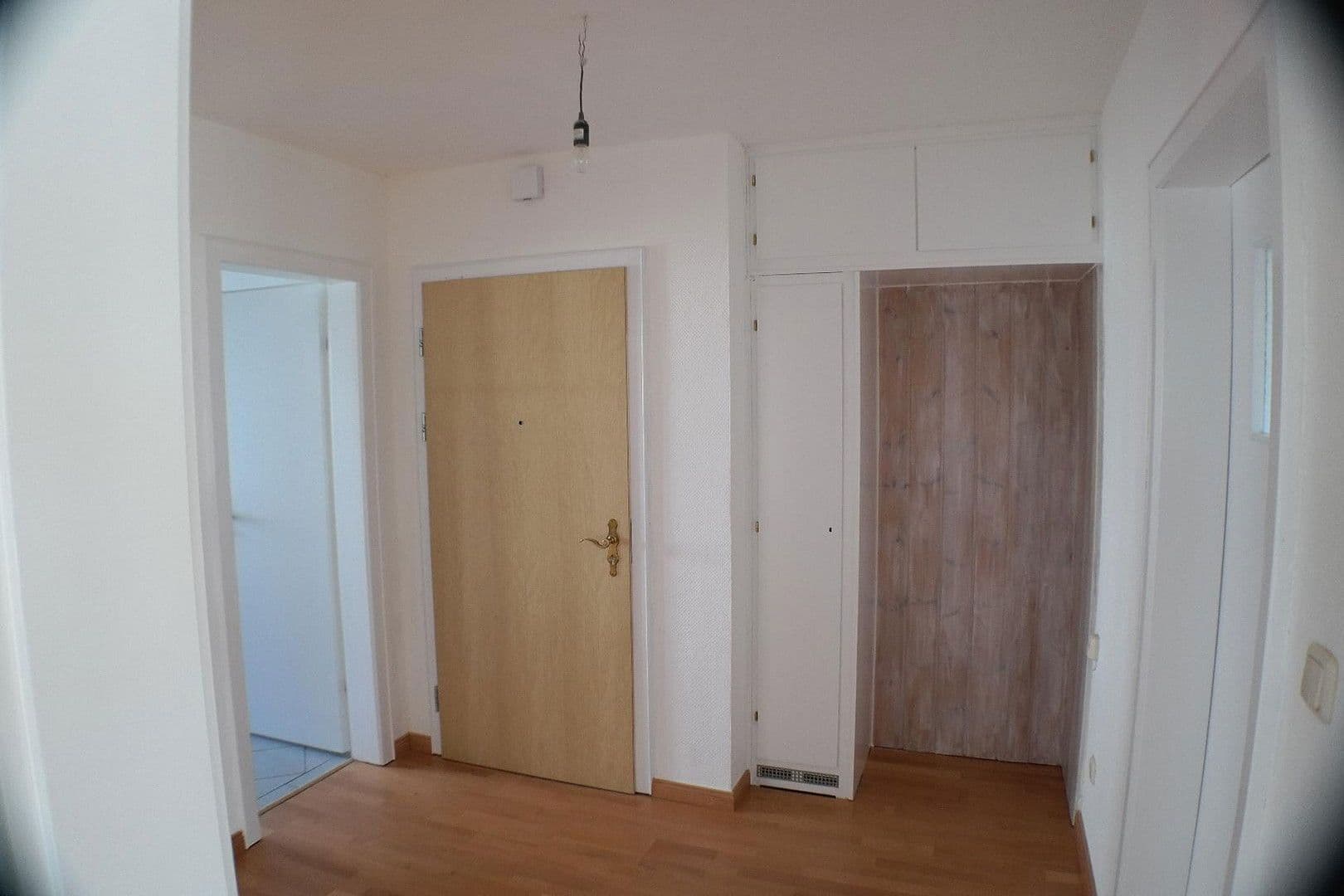 Pronájem bytu 2+1 68 m², Taunusstein, Hessen Pronájem bytu 2+1 68 m², Taunusstein, Hessen
