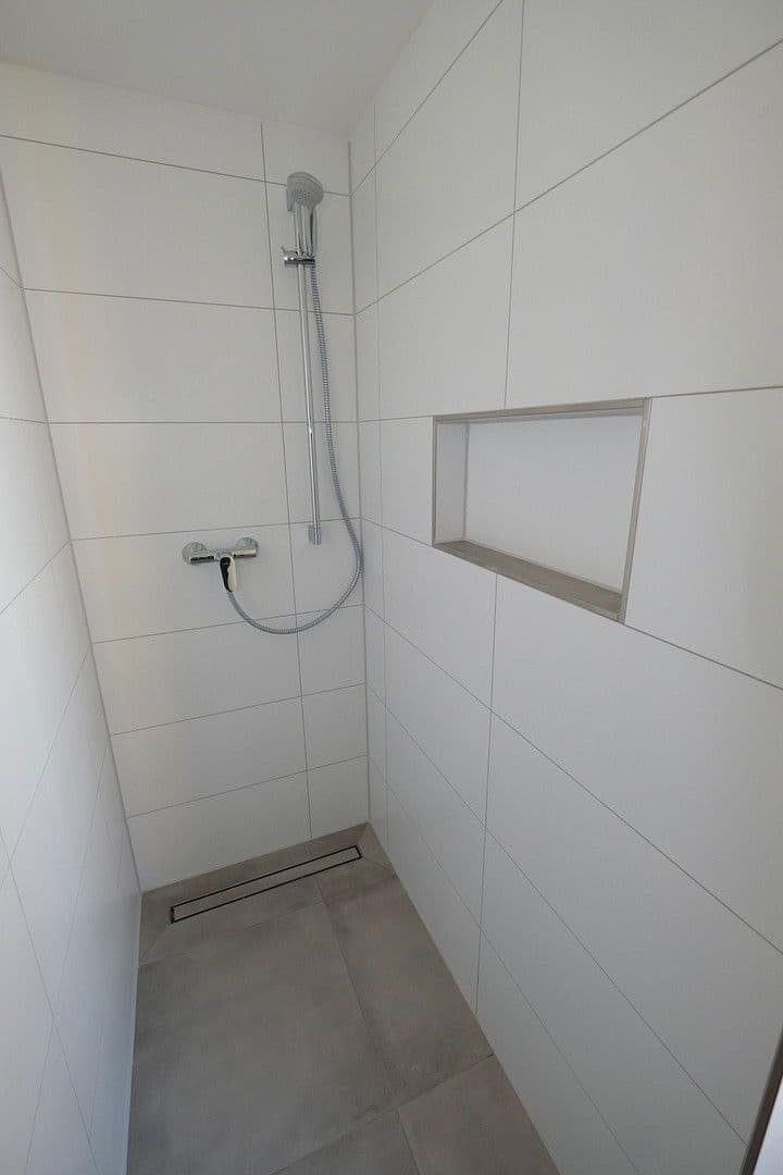 Pronájem bytu 2+1 61 m², Seilerstraße 7, Frankfurt am Main, Hessen Pronájem bytu 2+1 61 m², Seilerstraße 7, Frankfurt am Main, Hessen