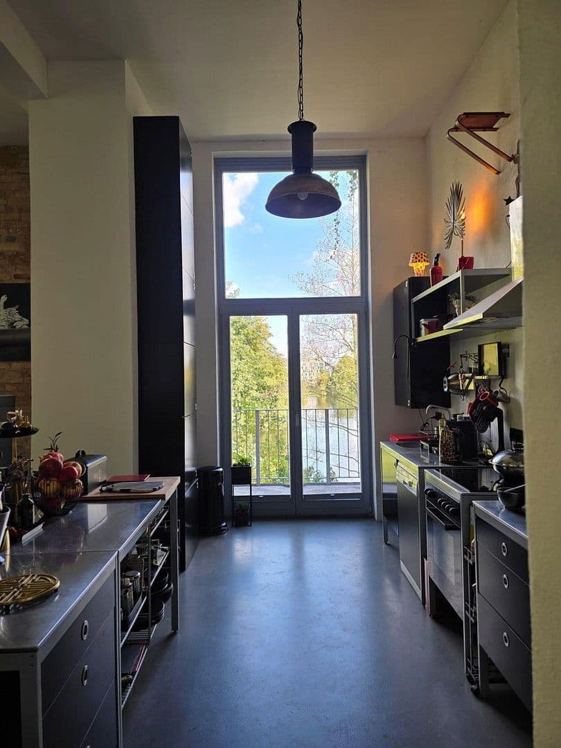 Pronájem bytu 3+1 200 m², Berlin, Berlín Pronájem bytu 3+1 200 m², Berlin, Berlín