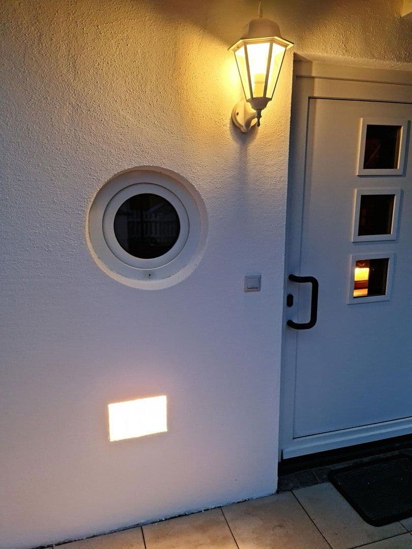 Prodej domu 258 m², pozemek 659 m², Halfing, Bavorsko Prodej domu 258 m², pozemek 659 m², Halfing, Bavorsko