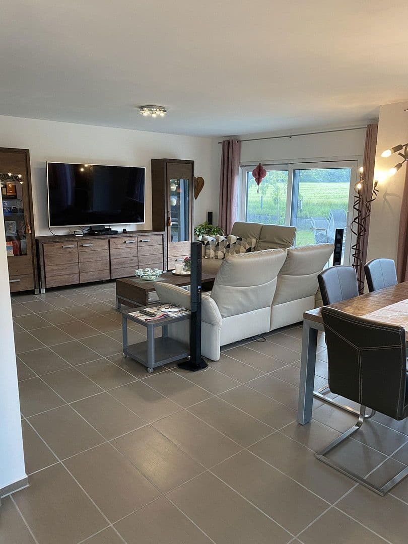 Prodej domu 156 m², pozemek 860 m², Steinbergkoppel 6, Belau, Šlesvicko-Holštýnsko Prodej domu 156 m², pozemek 860 m², Steinbergkoppel 6, Belau, Šlesvicko-Holštýnsko