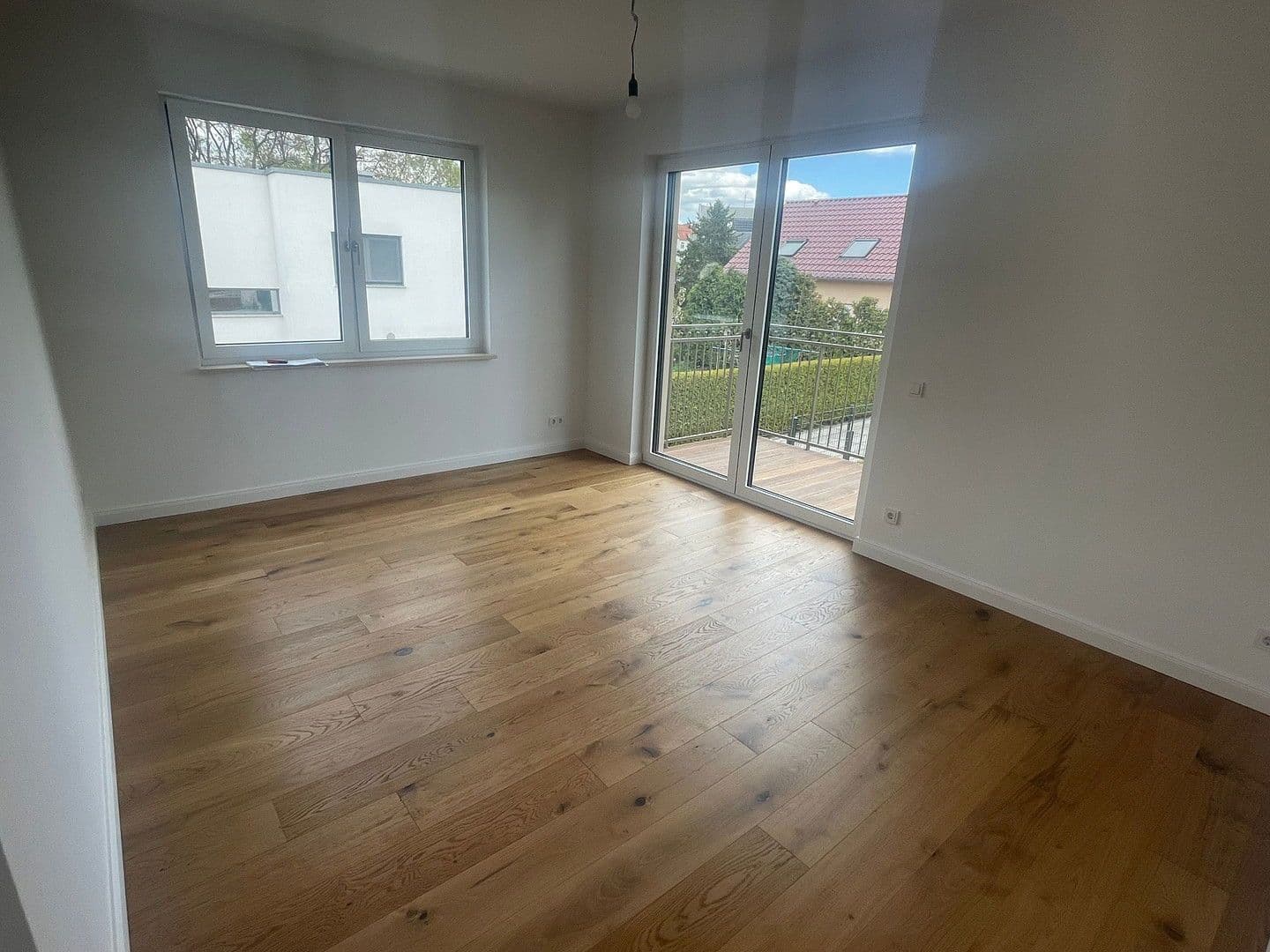 Pronájem bytu 3+1 105 m², Berlin, Berlín Pronájem bytu 3+1 105 m², Berlin, Berlín