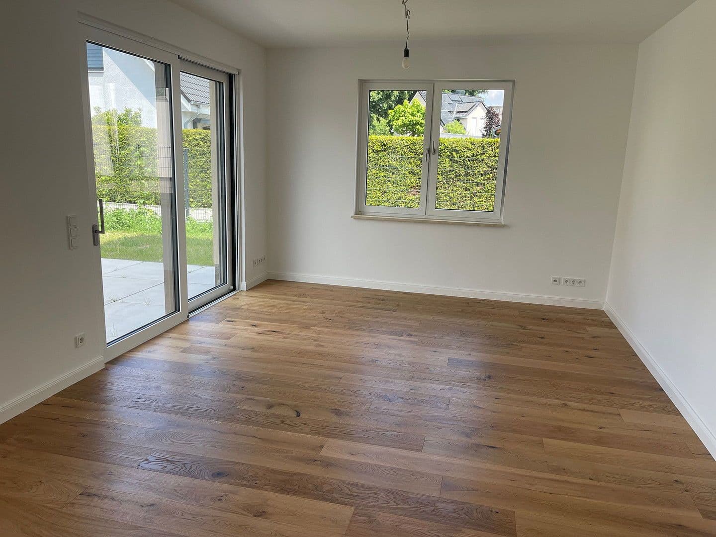 Pronájem bytu 3+1 105 m², Berlin, Berlín Pronájem bytu 3+1 105 m², Berlin, Berlín