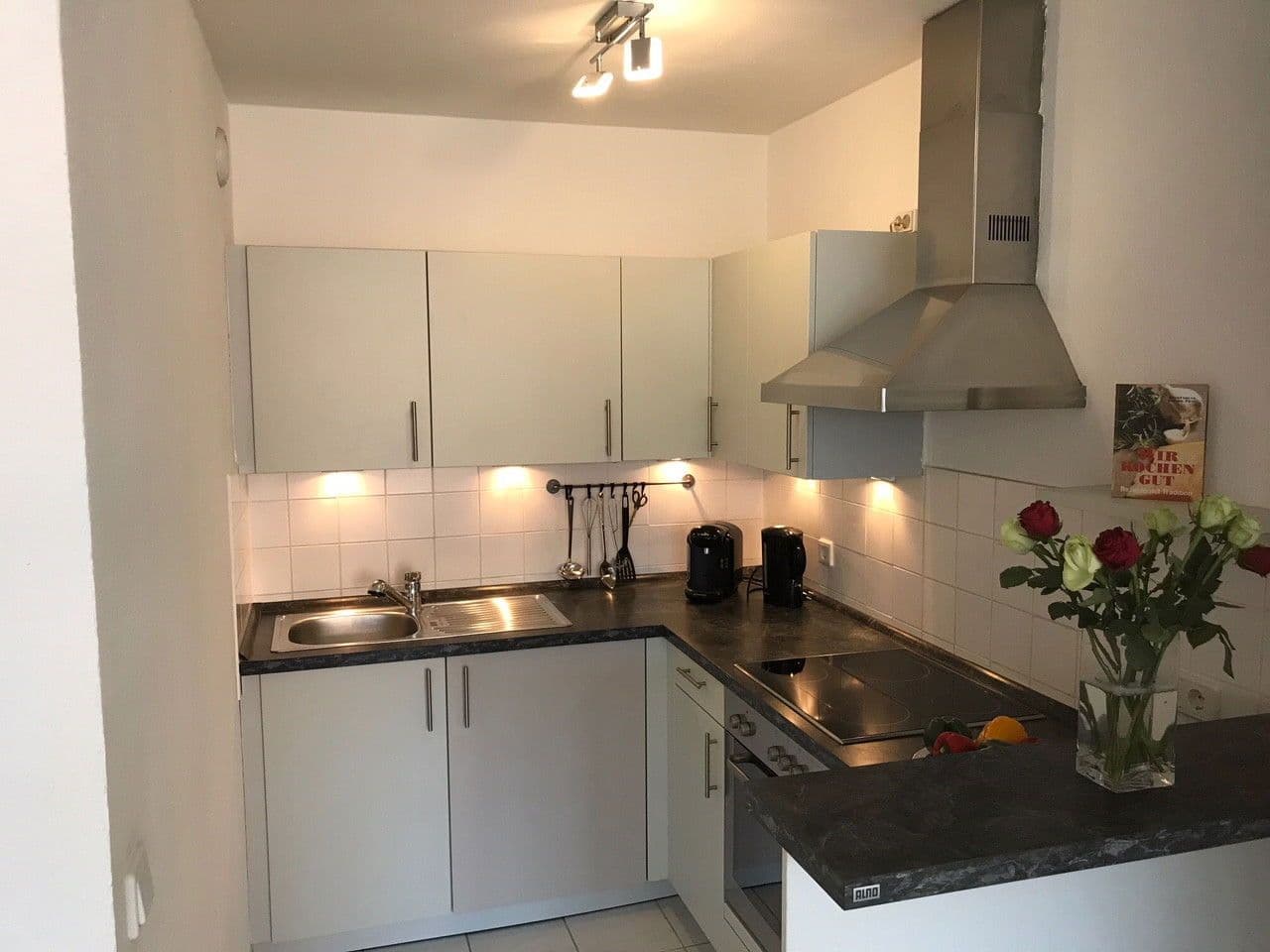 Pronájem bytu 2+1 41 m², Schlangenbader Str. 14, Berlin, Berlín Pronájem bytu 2+1 41 m², Schlangenbader Str. 14, Berlin, Berlín