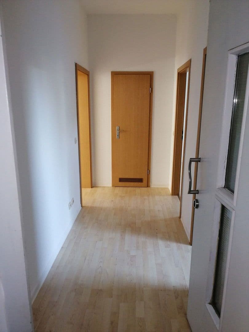 Pronájem bytu 2+1 55 m², Karl-Schmidt-Str. 47, Magdeburg, Sasko-Anhaltsko Pronájem bytu 2+1 55 m², Karl-Schmidt-Str. 47, Magdeburg, Sasko-Anhaltsko