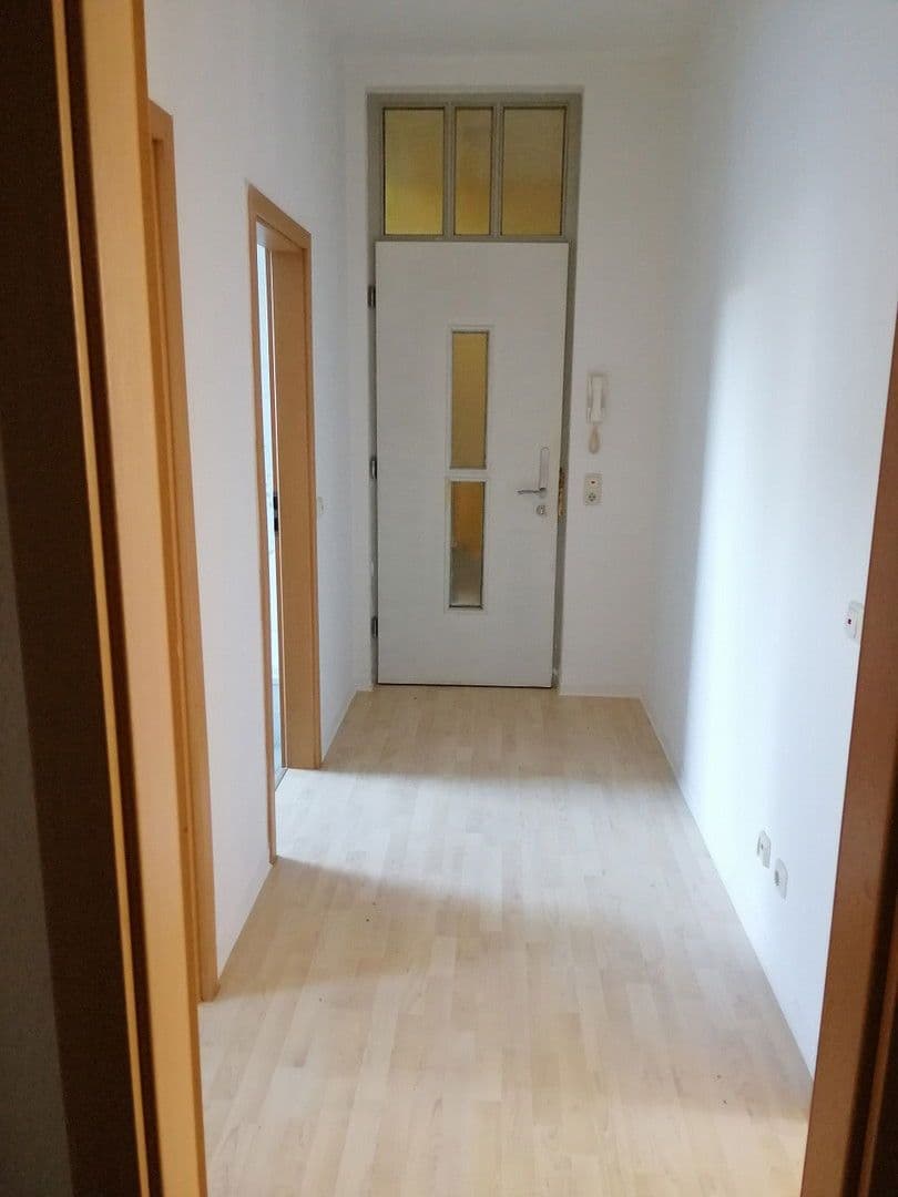 Pronájem bytu 2+1 55 m², Karl-Schmidt-Str. 47, Magdeburg, Sasko-Anhaltsko Pronájem bytu 2+1 55 m², Karl-Schmidt-Str. 47, Magdeburg, Sasko-Anhaltsko