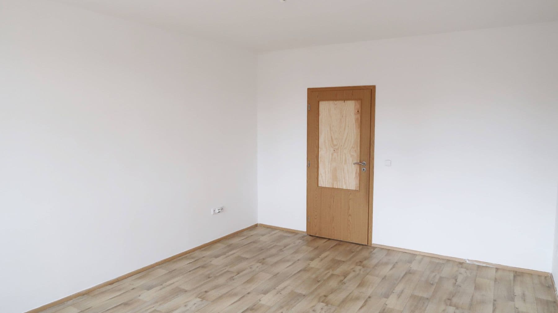 Pronájem bytu 1+1 35 m², Jeronýmova, Brno, Jihomoravský kraj Pronájem bytu 1+1 35 m², Jeronýmova, Brno, Jihomoravský kraj