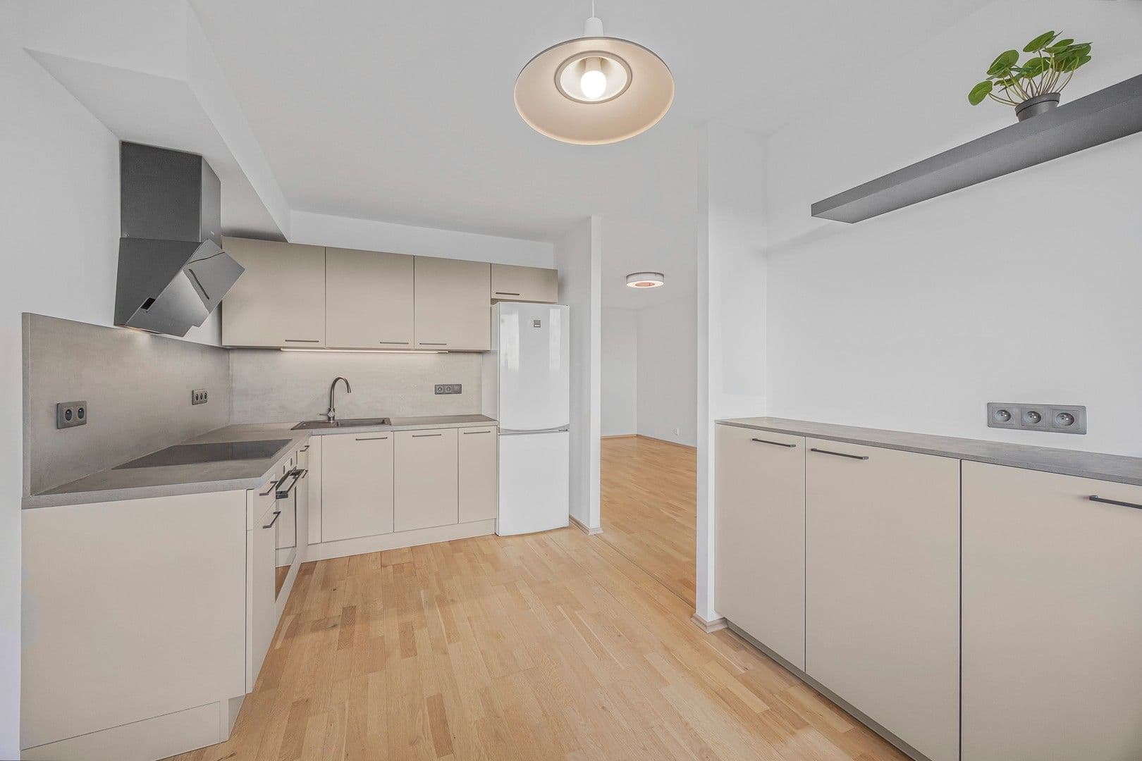 Pronájem bytu 3+1 72 m², Šiškova, Praha, Praha Pronájem bytu 3+1 72 m², Šiškova, Praha, Praha