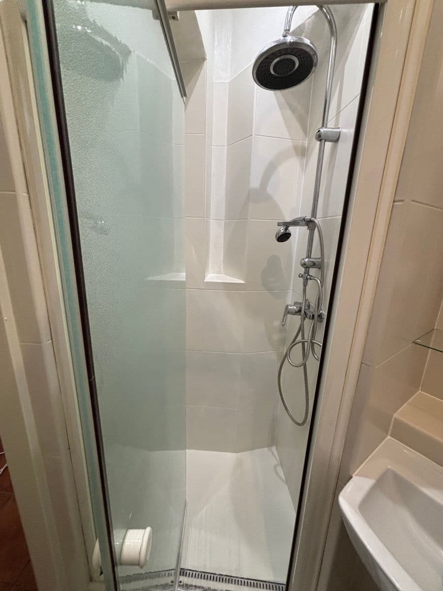 Pronájem bytu 2+kk 50 m², Hartigova, Praha, Praha Pronájem bytu 2+kk 50 m², Hartigova, Praha, Praha