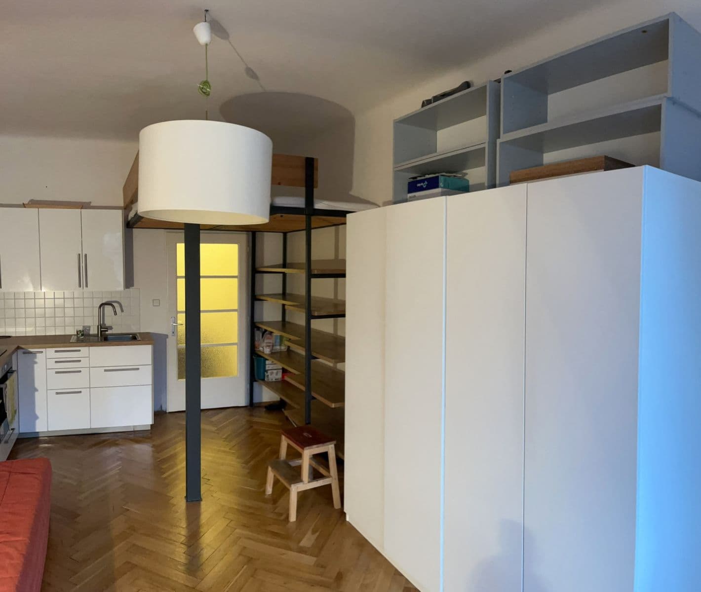 Pronájem bytu 1+kk 27 m², Jakutská, Praha, Praha Pronájem bytu 1+kk 27 m², Jakutská, Praha, Praha