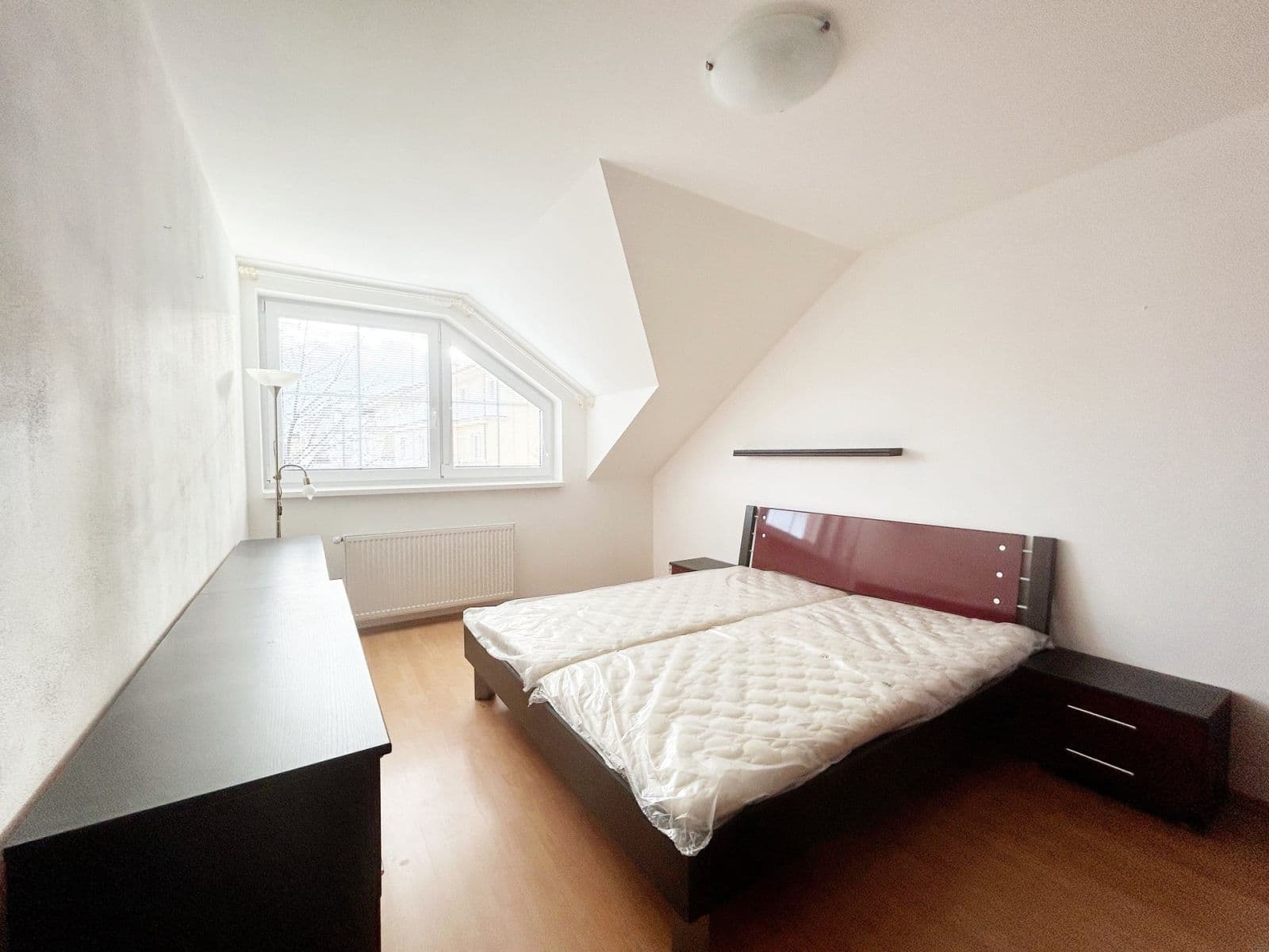 Pronájem domu 105 m², pozemek 80 m², Družstevní, Nehvizdy, Středočeský kraj Pronájem domu 105 m², pozemek 80 m², Družstevní, Nehvizdy, Středočeský kraj