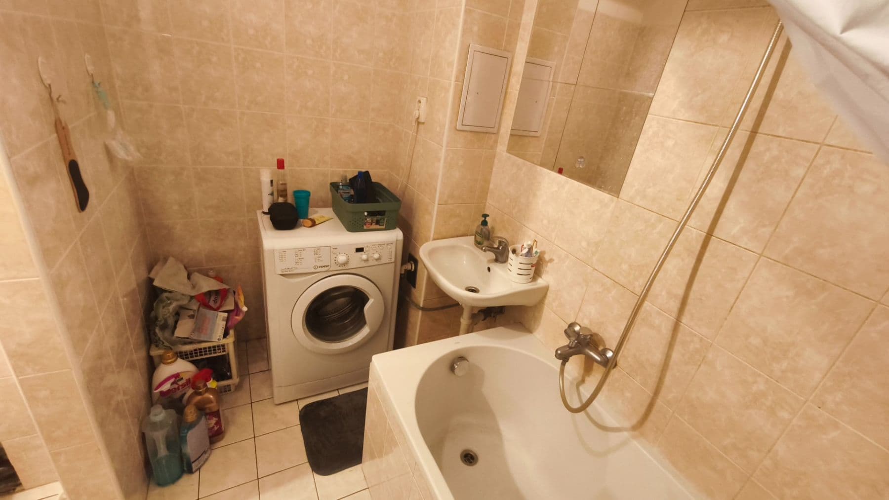 Pronájem bytu 2+1 54 m², V Horkách, Praha, Praha Pronájem bytu 2+1 54 m², V Horkách, Praha, Praha