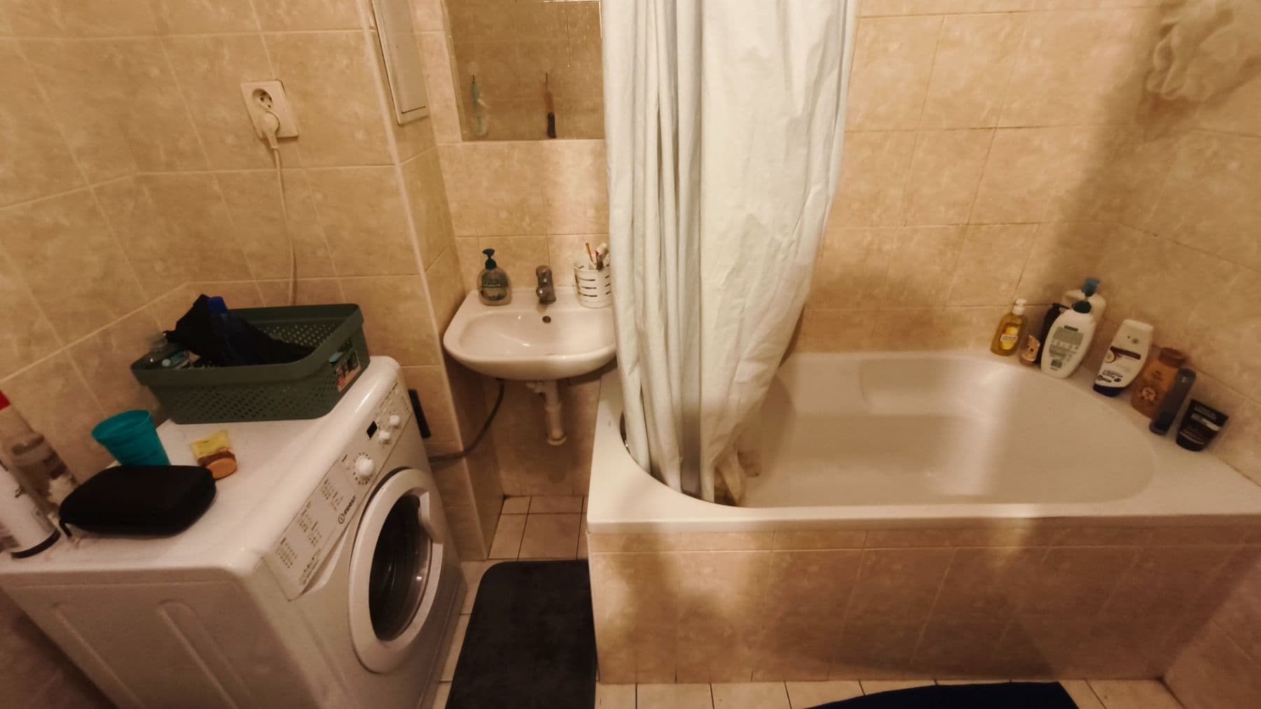 Pronájem bytu 2+1 54 m², V Horkách, Praha, Praha Pronájem bytu 2+1 54 m², V Horkách, Praha, Praha