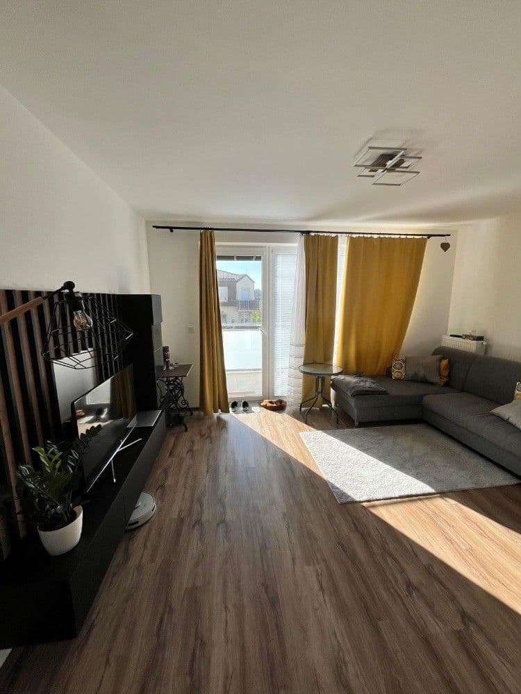 Pronájem bytu 2+kk 53 m², Topolová, Olomouc, Olomoucký kraj Pronájem bytu 2+kk 53 m², Topolová, Olomouc, Olomoucký kraj