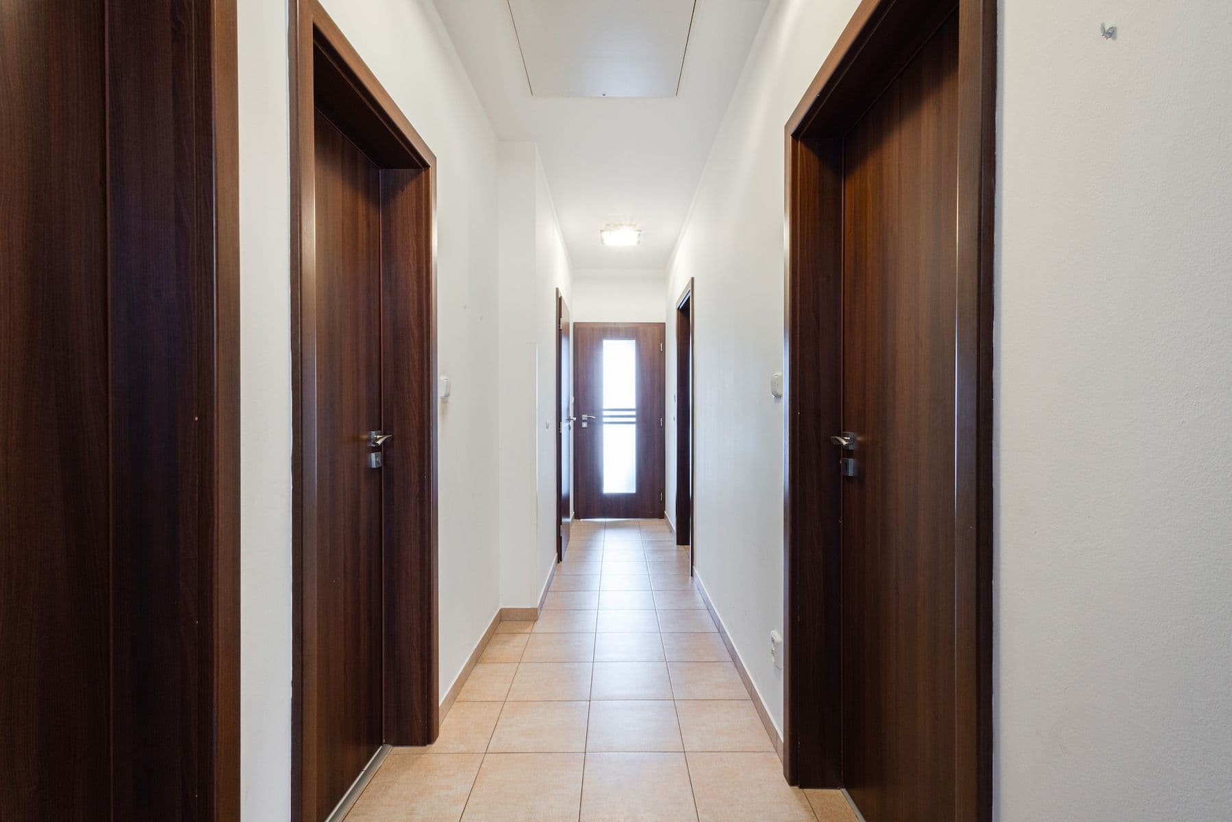 Prodej domu 127 m², pozemek 942 m², Dobříšská, Mníšek pod Brdy, Středočeský kraj Prodej domu 127 m², pozemek 942 m², Dobříšská, Mníšek pod Brdy, Středočeský kraj