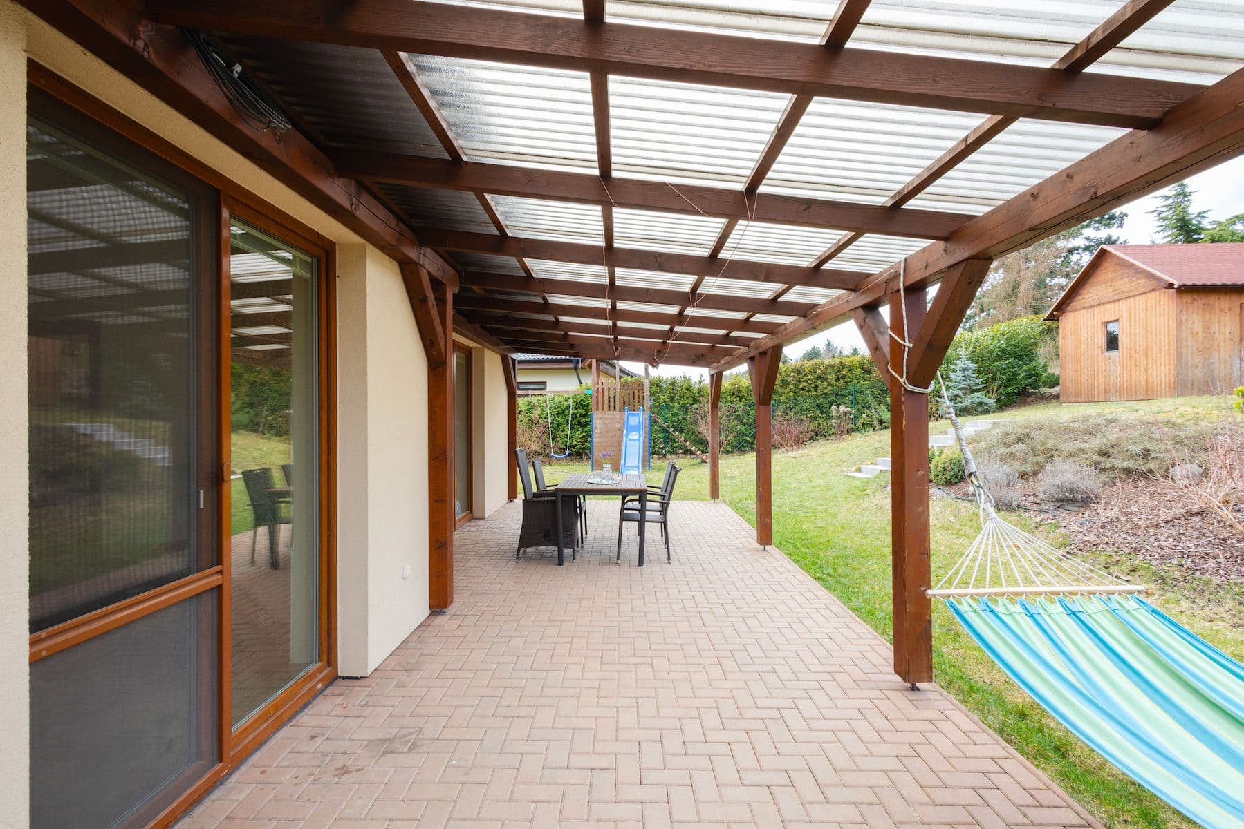 Prodej domu 127 m², pozemek 942 m², Dobříšská, Mníšek pod Brdy, Středočeský kraj Prodej domu 127 m², pozemek 942 m², Dobříšská, Mníšek pod Brdy, Středočeský kraj