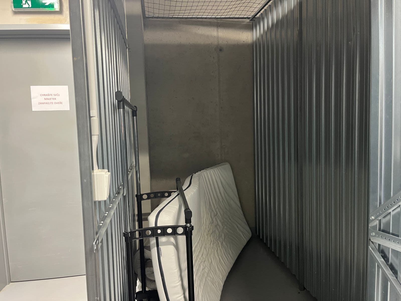 Pronájem bytu 2+kk 70 m², Mezi Vodami, Praha, Praha Pronájem bytu 2+kk 70 m², Mezi Vodami, Praha, Praha