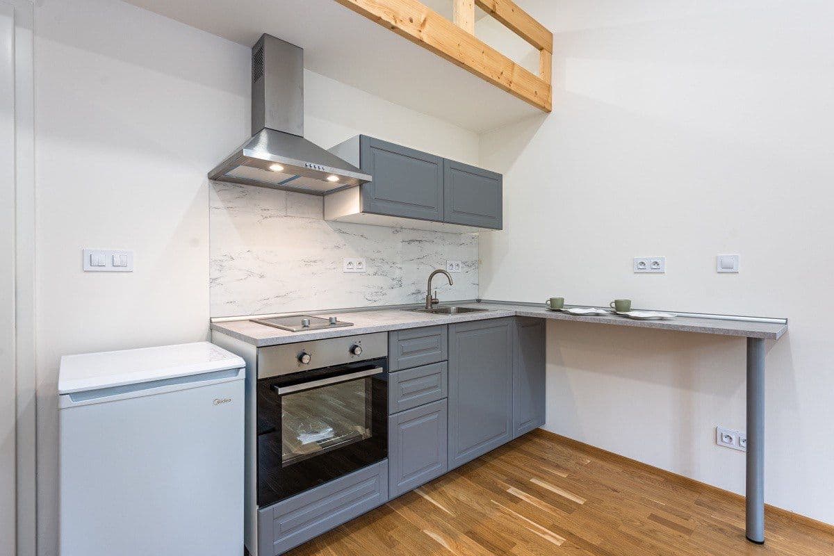 Prodej bytu 1+kk 28 m², Legerova, Praha, Praha Prodej bytu 1+kk 28 m², Legerova, Praha, Praha