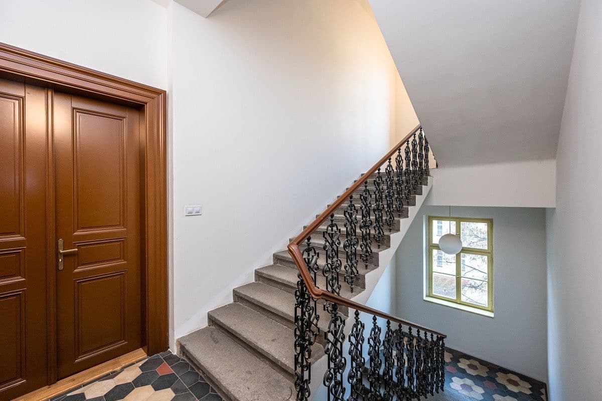 Prodej bytu 1+kk 28 m², Legerova, Praha, Praha Prodej bytu 1+kk 28 m², Legerova, Praha, Praha