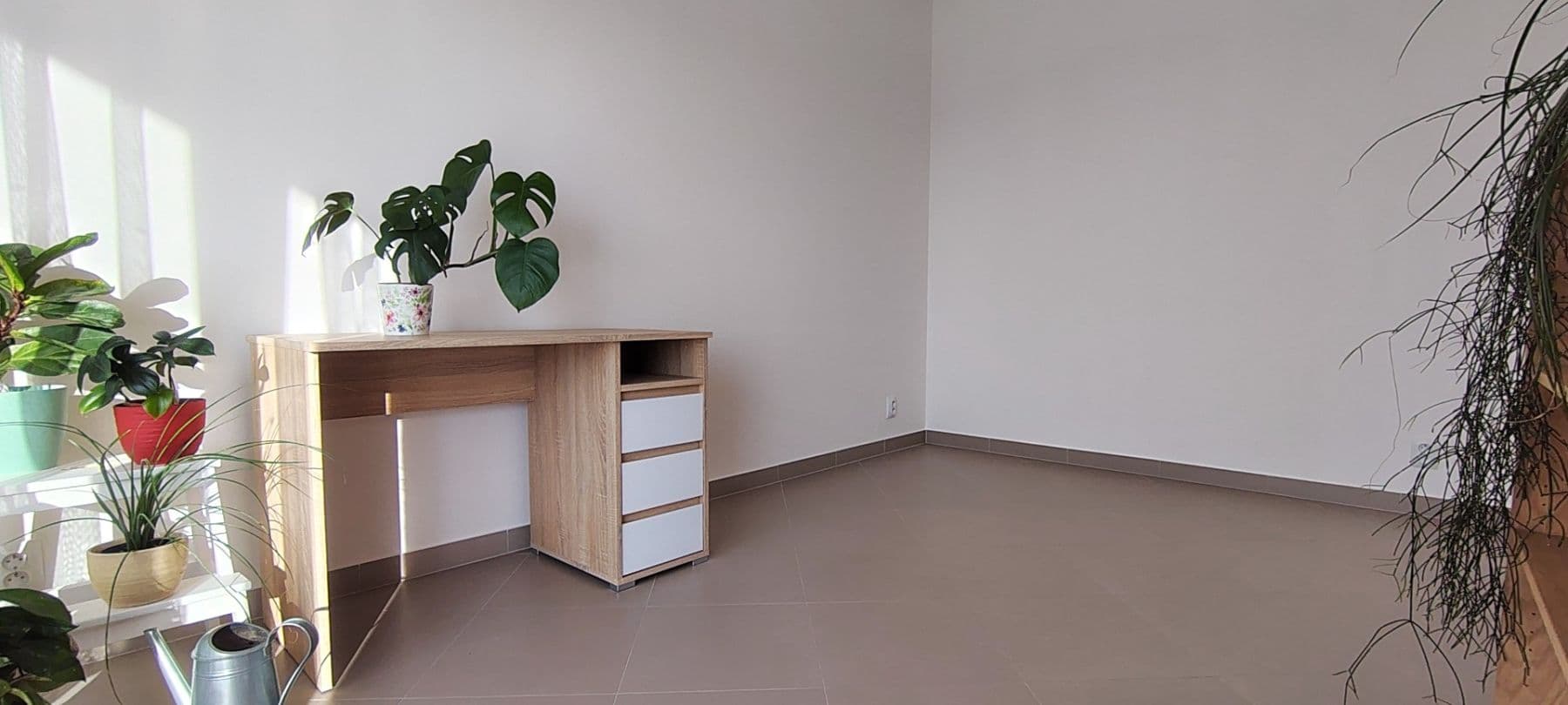 Pronájem bytu 2+kk 46 m², Hlučkova, Praha, Praha Pronájem bytu 2+kk 46 m², Hlučkova, Praha, Praha