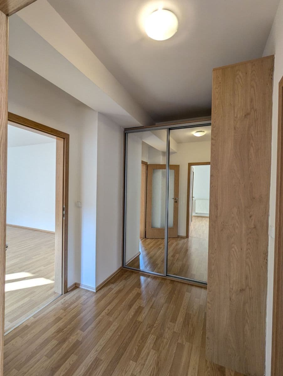 Pronájem bytu 3+kk 85 m², Lidická, Praha, Praha Pronájem bytu 3+kk 85 m², Lidická, Praha, Praha