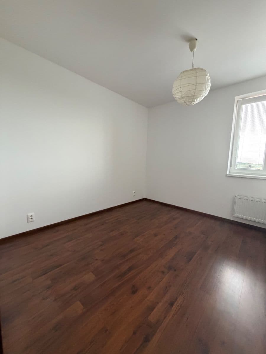 Prodej bytu 2+kk 48 m², V Honech, Klecany, Středočeský kraj Prodej bytu 2+kk 48 m², V Honech, Klecany, Středočeský kraj