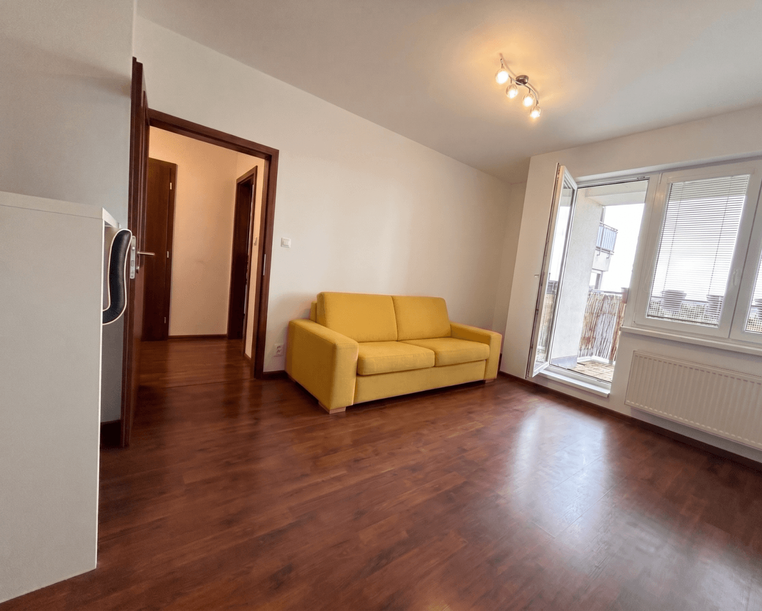 Prodej bytu 2+kk 48 m², V Honech, Klecany, Středočeský kraj Prodej bytu 2+kk 48 m², V Honech, Klecany, Středočeský kraj