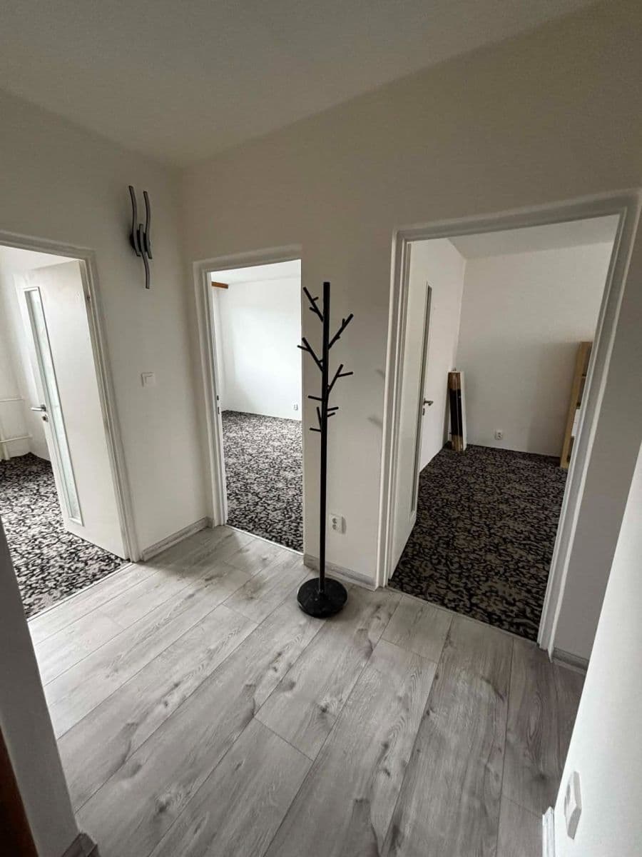 Pronájem bytu 3+1 73 m², Sadová, Adamov, Jihomoravský kraj Pronájem bytu 3+1 73 m², Sadová, Adamov, Jihomoravský kraj