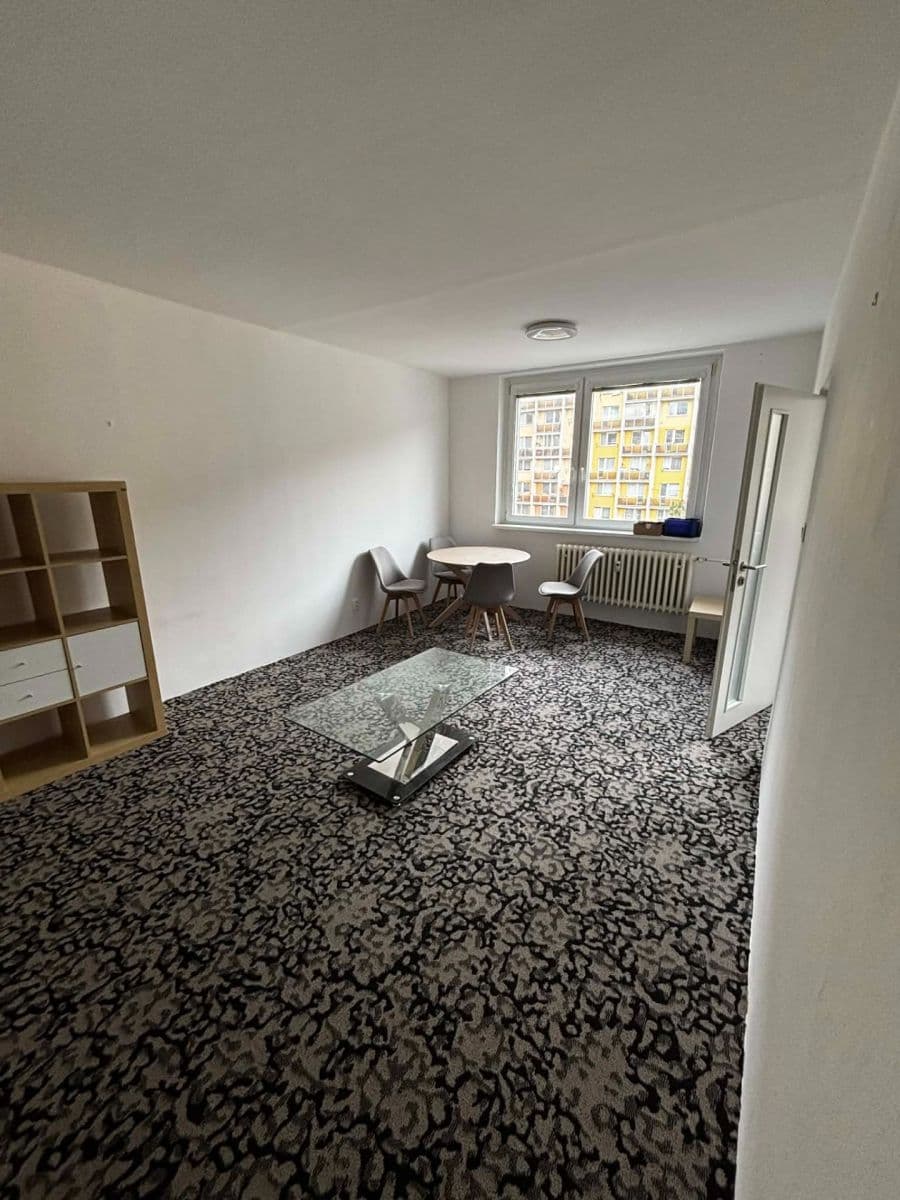 Pronájem bytu 3+1 73 m², Sadová, Adamov, Jihomoravský kraj Pronájem bytu 3+1 73 m², Sadová, Adamov, Jihomoravský kraj