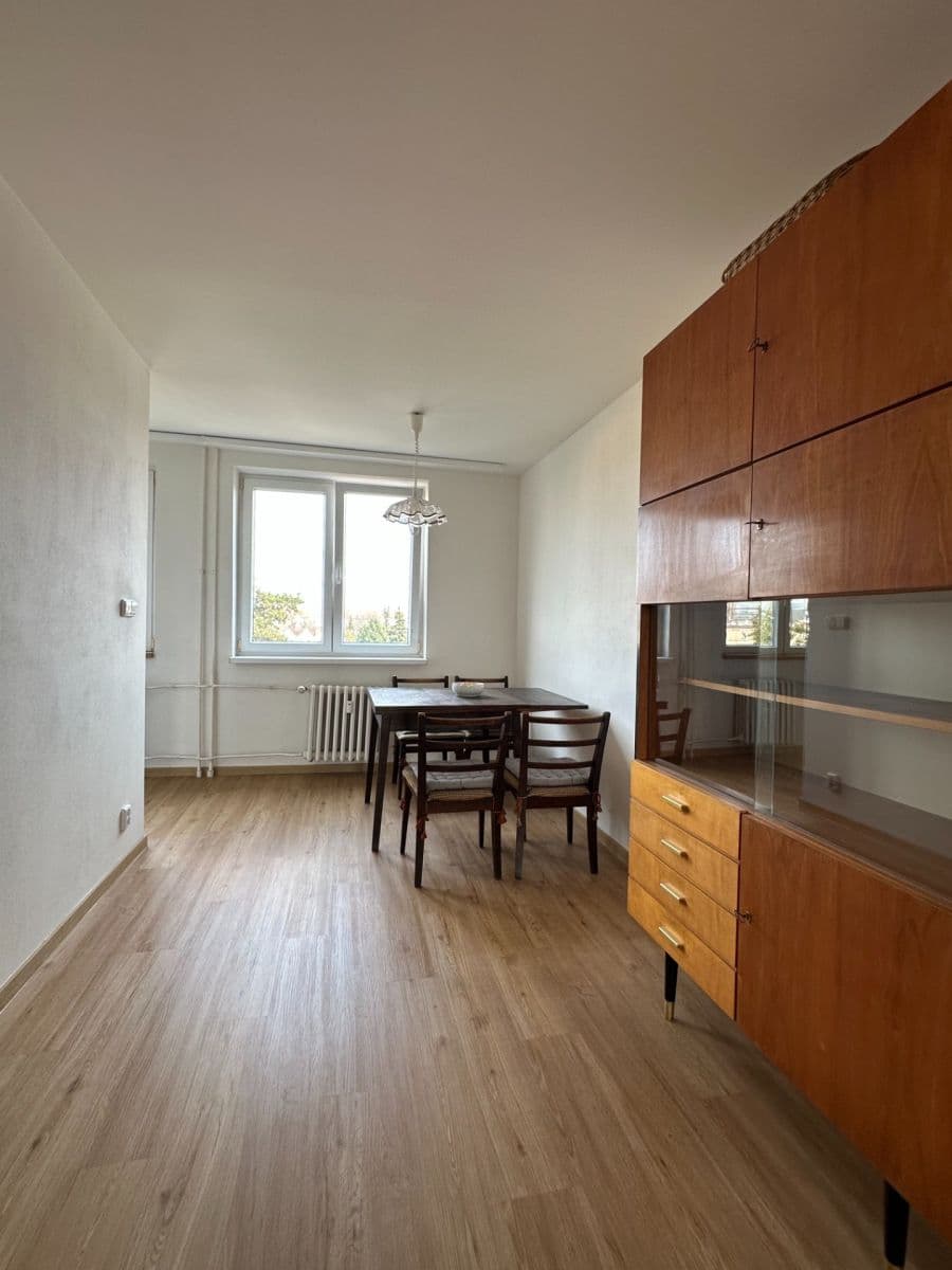Pronájem bytu 3+1 75 m², Nad Olšinami, Praha, Praha Pronájem bytu 3+1 75 m², Nad Olšinami, Praha, Praha
