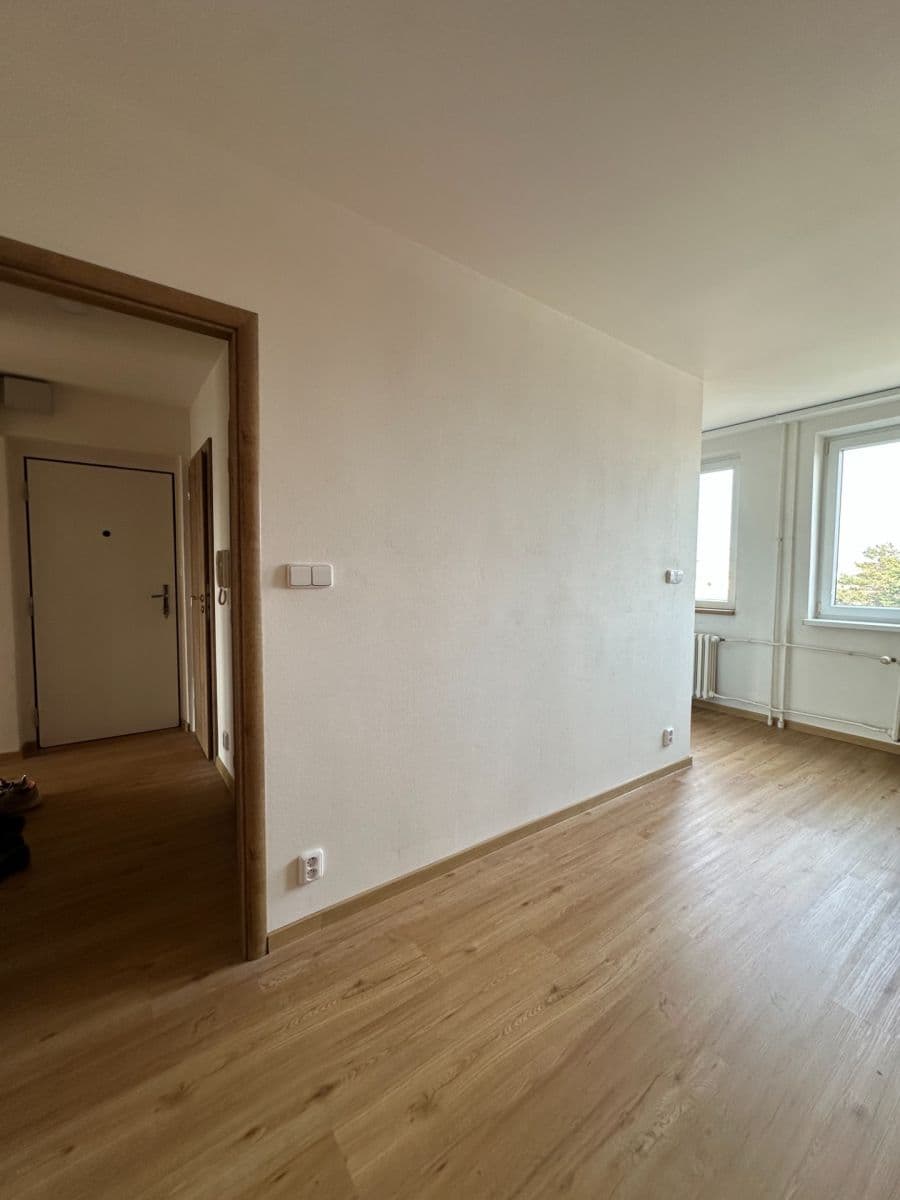 Pronájem bytu 3+1 75 m², Nad Olšinami, Praha, Praha Pronájem bytu 3+1 75 m², Nad Olšinami, Praha, Praha
