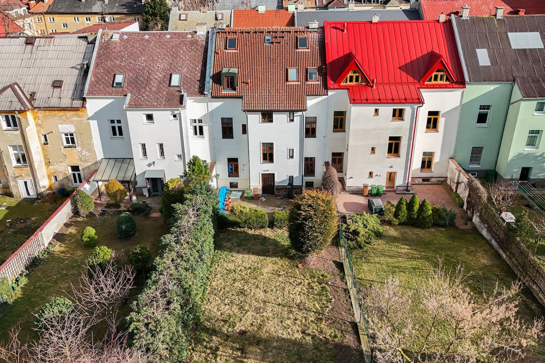 Prodej domu 378 m², pozemek 385 m², Poděbradova, Chomutov, Ústecký kraj Prodej domu 378 m², pozemek 385 m², Poděbradova, Chomutov, Ústecký kraj