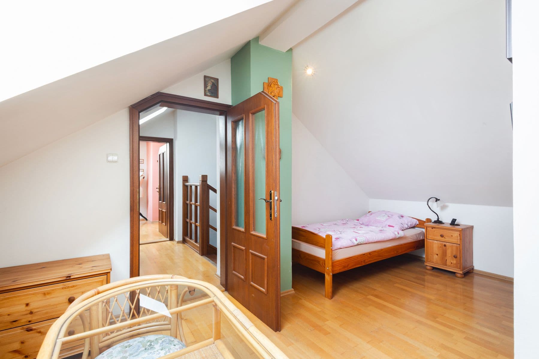 Prodej domu 378 m², pozemek 385 m², Poděbradova, Chomutov, Ústecký kraj Prodej domu 378 m², pozemek 385 m², Poděbradova, Chomutov, Ústecký kraj