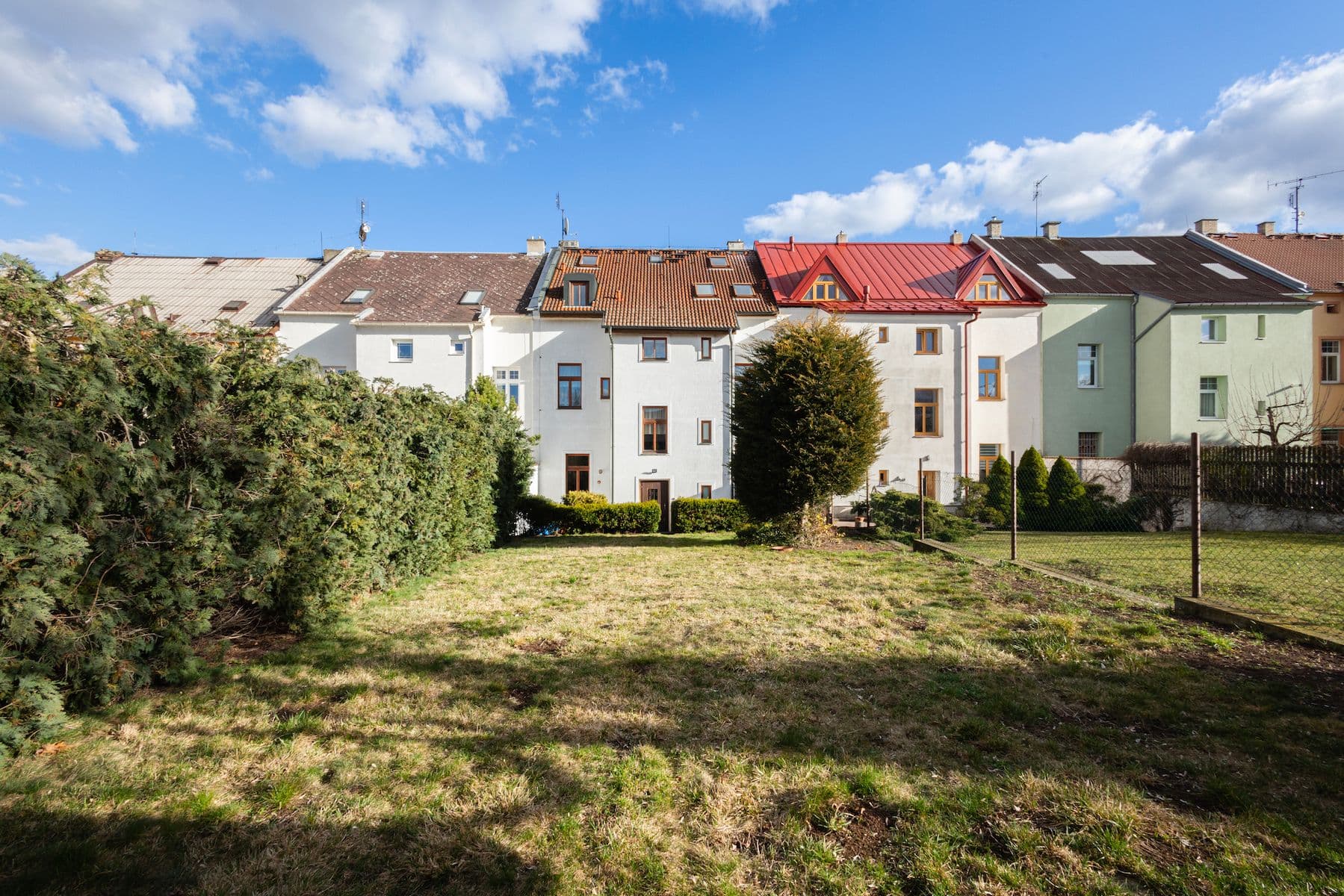 Prodej domu 378 m², pozemek 385 m², Poděbradova, Chomutov, Ústecký kraj Prodej domu 378 m², pozemek 385 m², Poděbradova, Chomutov, Ústecký kraj