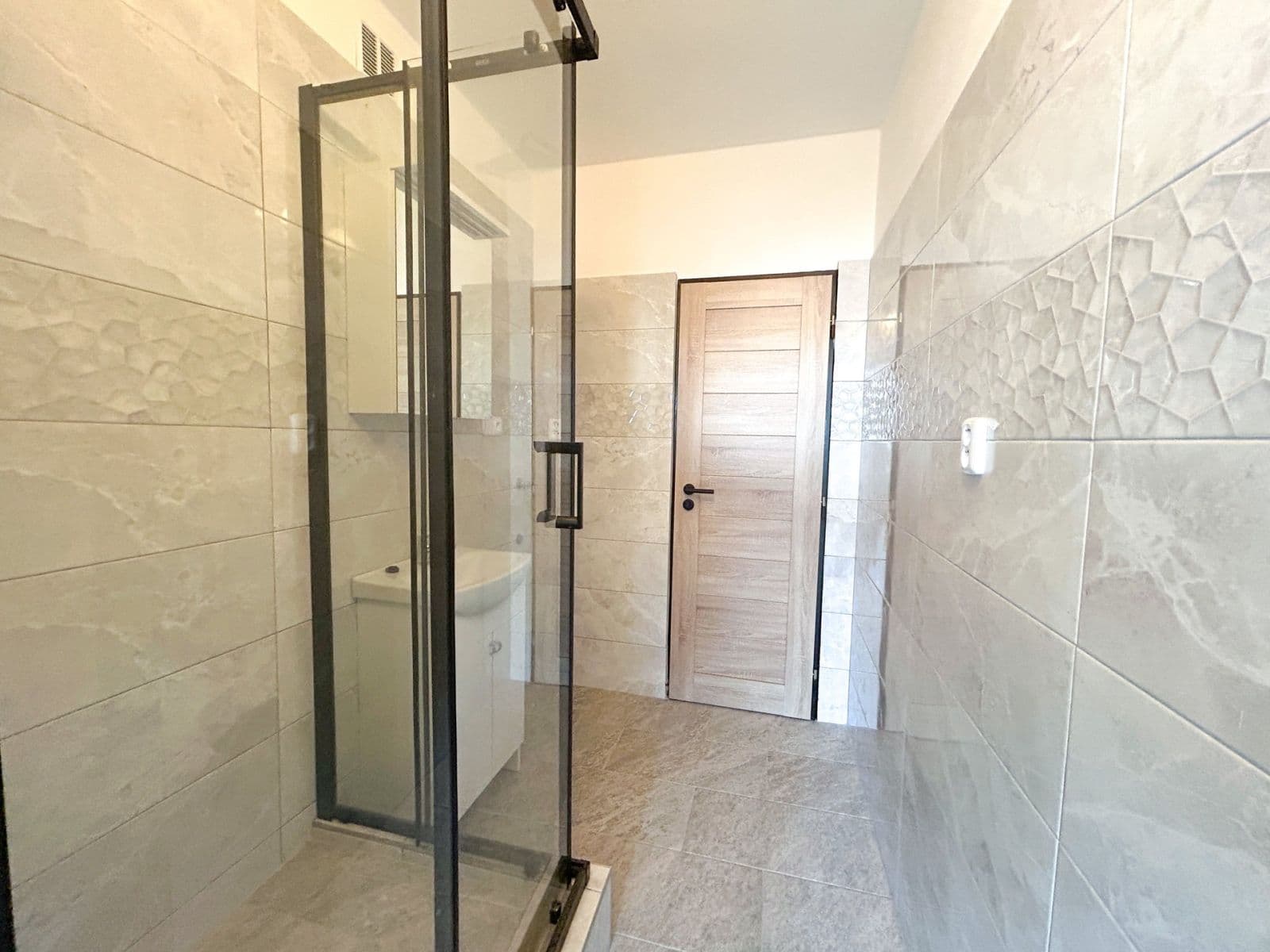 Pronájem bytu 3+1 68 m², Šiškova, Praha, Praha Pronájem bytu 3+1 68 m², Šiškova, Praha, Praha