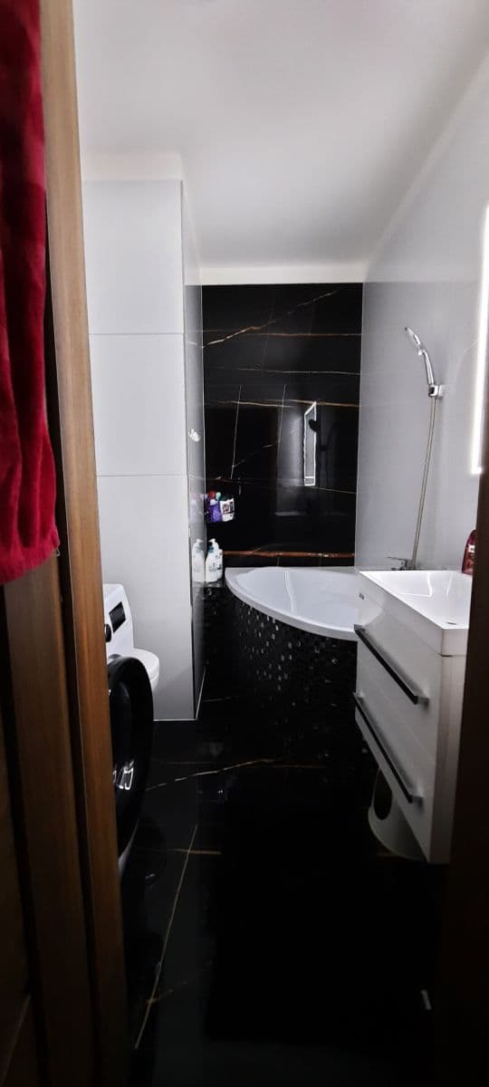 Prodej bytu 2+1 44 m², Borského, Praha, Praha Prodej bytu 2+1 44 m², Borského, Praha, Praha