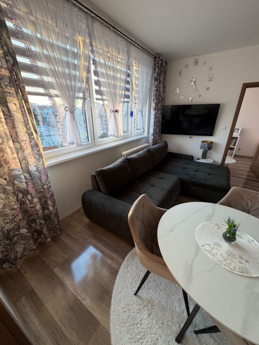 Prodej bytu 2+1 44 m², Borského, Praha, Praha Prodej bytu 2+1 44 m², Borského, Praha, Praha